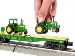 John Deere GP38 Freight LionChief® Set 19 John Deere GP38 Freight LionChief® Set -Train Toy Store 2123040 06