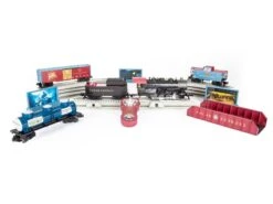 THE POLAR EXPRESS™ Freight LionChief Set 14 THE POLAR EXPRESS™ Freight LionChief Set -Train Toy Store 2123070 06