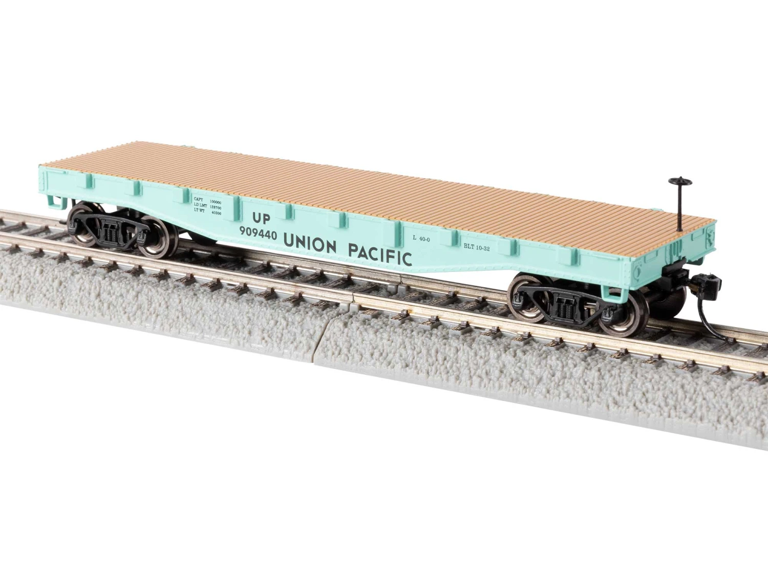 Union Pacific Flatcar #909440 3 Union Pacific Flatcar #909440